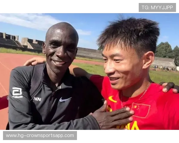 吴向东训练完顺手给老婆转了六位数零花钱